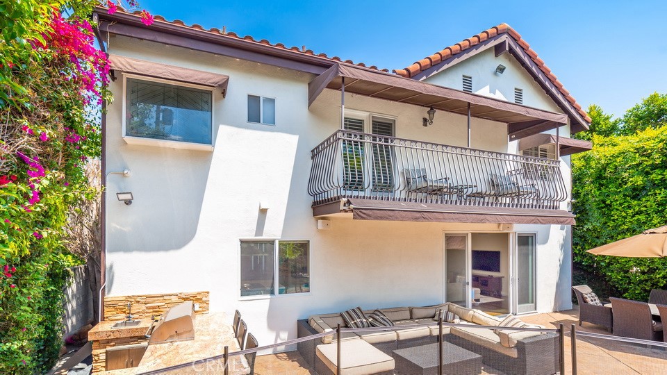 4461 Stern Avenue Sherman Oaks, CA 91423 - Photo 8 of 62