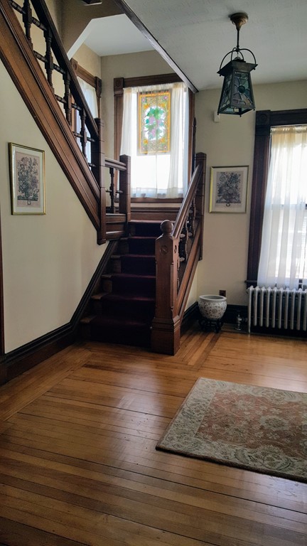 198 Florida Street Springfield, MA 01109 - Photo 9 of 21 Gallery Image 9
