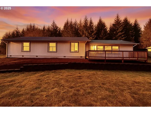 $525,000 | 73345 Apiary Road, Rainier, OR 97048