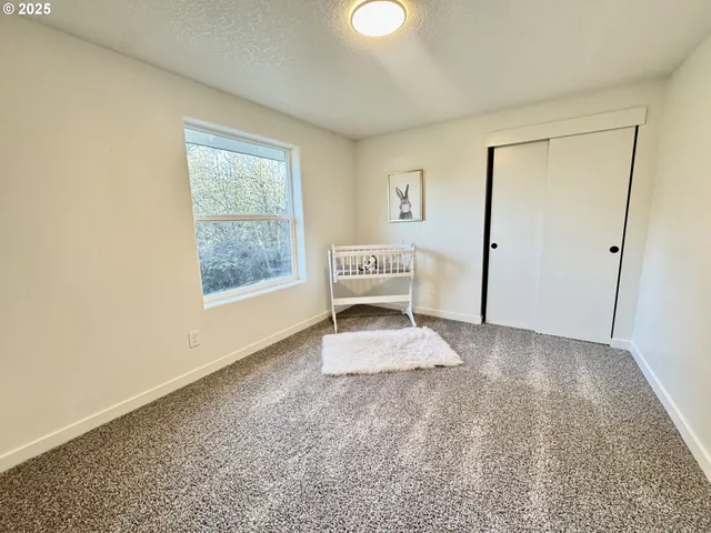 $525,000 | 73345 Apiary Road, Rainier, OR 97048