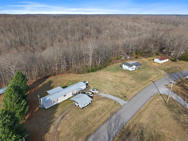 $435,000 | 997 Pack Road, White Bluff, TN 37187