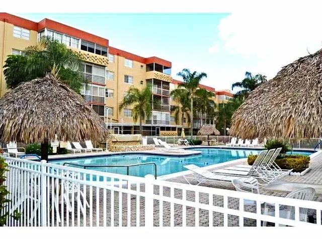 $149,000 | 406 Northwest 68th Avenue, Unit 308, Plantation, FL 33317