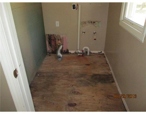 54945 Buckeye Road Mishawaka, IN 46545 - Photo 14 of 14 Gallery Image 14
