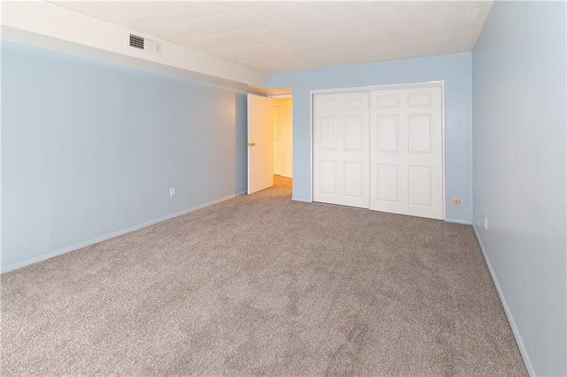 555 Sloop Road, Unit 17 Pittsburgh, PA 15237 - Photo 10 of 11