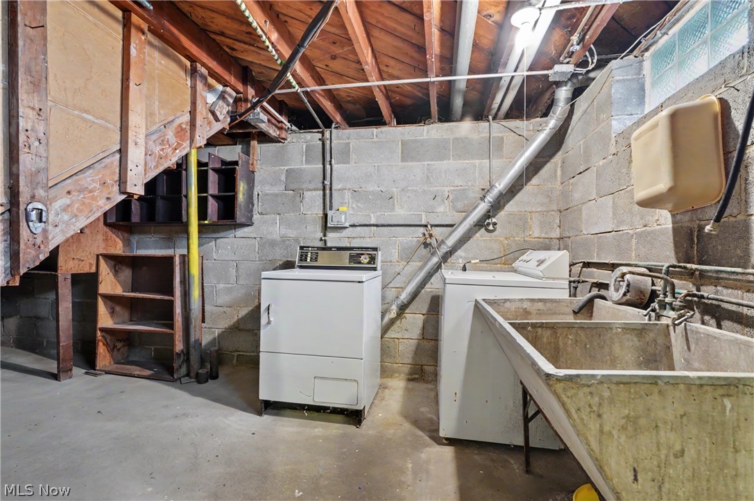 1784 Empire Road Wickliffe, OH 44092 - Photo 16 of 28 Gallery Image 16