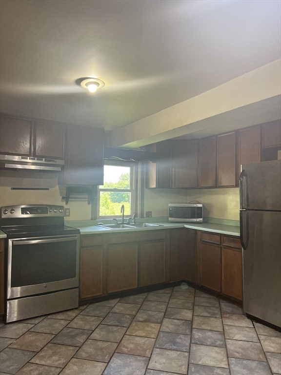 19 Greenwich Plains Road Ware, MA 01082 - Photo 18 of 37