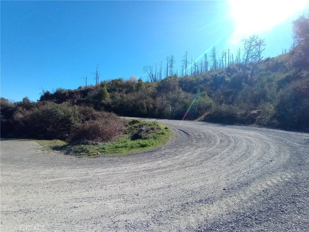 0 Bardees Bar Road Oroville, CA 95965 - Photo 22 of 33 road by the turnout