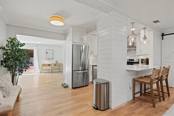 $9,900 | 326 South Lime Avenue, Sarasota, FL 34237