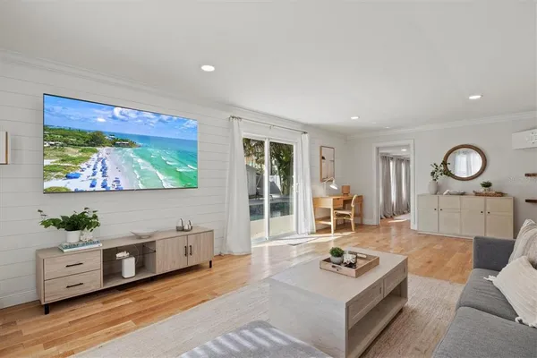 $9,900 | 326 South Lime Avenue, Sarasota, FL 34237