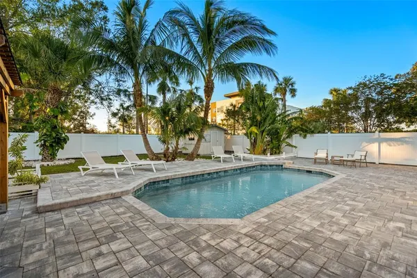 $9,900 | 326 South Lime Avenue, Sarasota, FL 34237