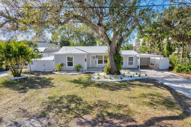 $9,900 | 326 South Lime Avenue, Sarasota, FL 34237