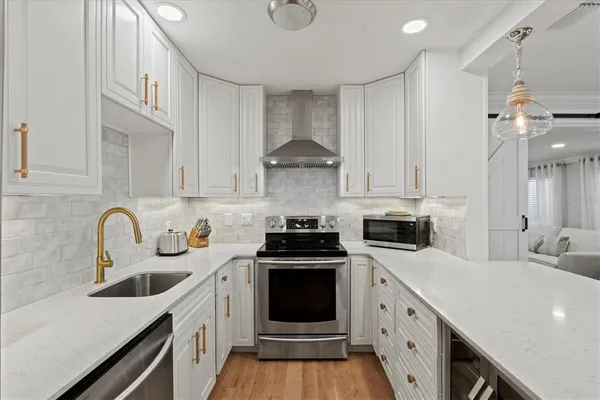 $9,900 | 326 South Lime Avenue, Sarasota, FL 34237