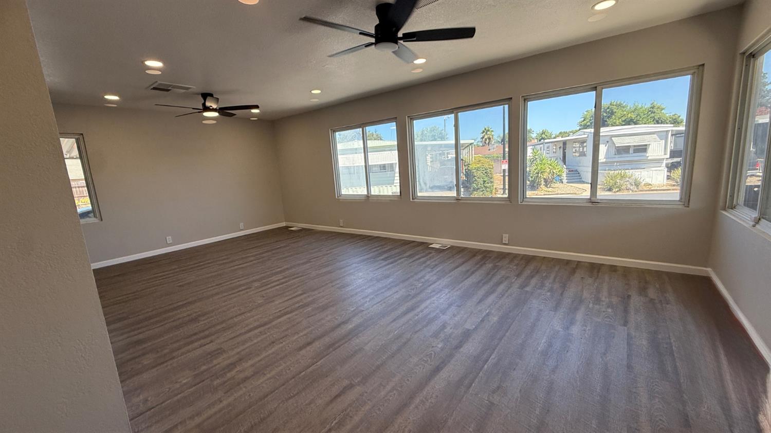 2845 East Hatch Road, Unit 97 Ceres, CA 95351 - Photo 8 of 22 Gallery Image 8