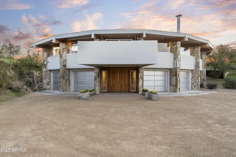 $2,899,000 | 7915 East Primrose Path, Carefree, AZ 85377