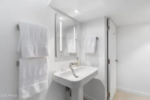 $2,899,000 | 7915 East Primrose Path, Carefree, AZ 85377