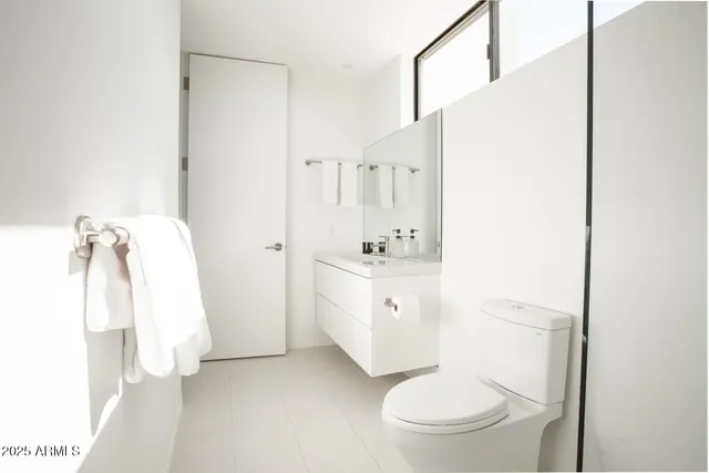 $2,999,000 | 7915 East Primrose Path, Carefree, AZ 85377