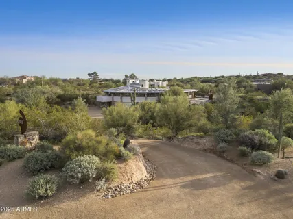 $2,899,000 | 7915 East Primrose Path, Carefree, AZ 85377