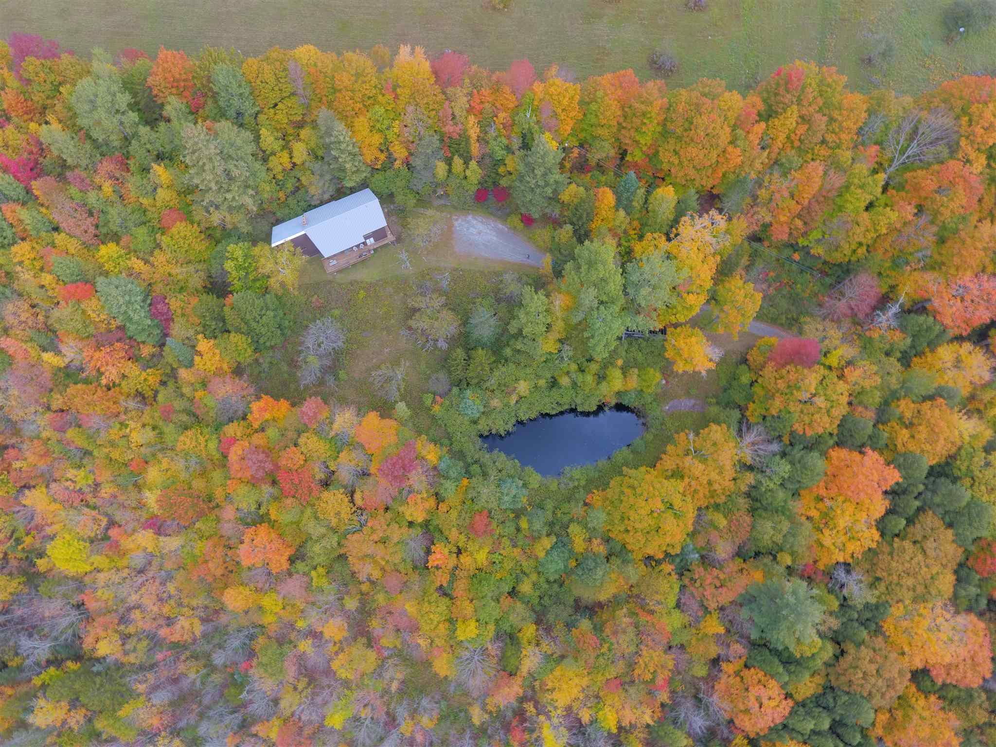 17 Valley View Road West Dover, VT 05356 - Photo 2 of 40