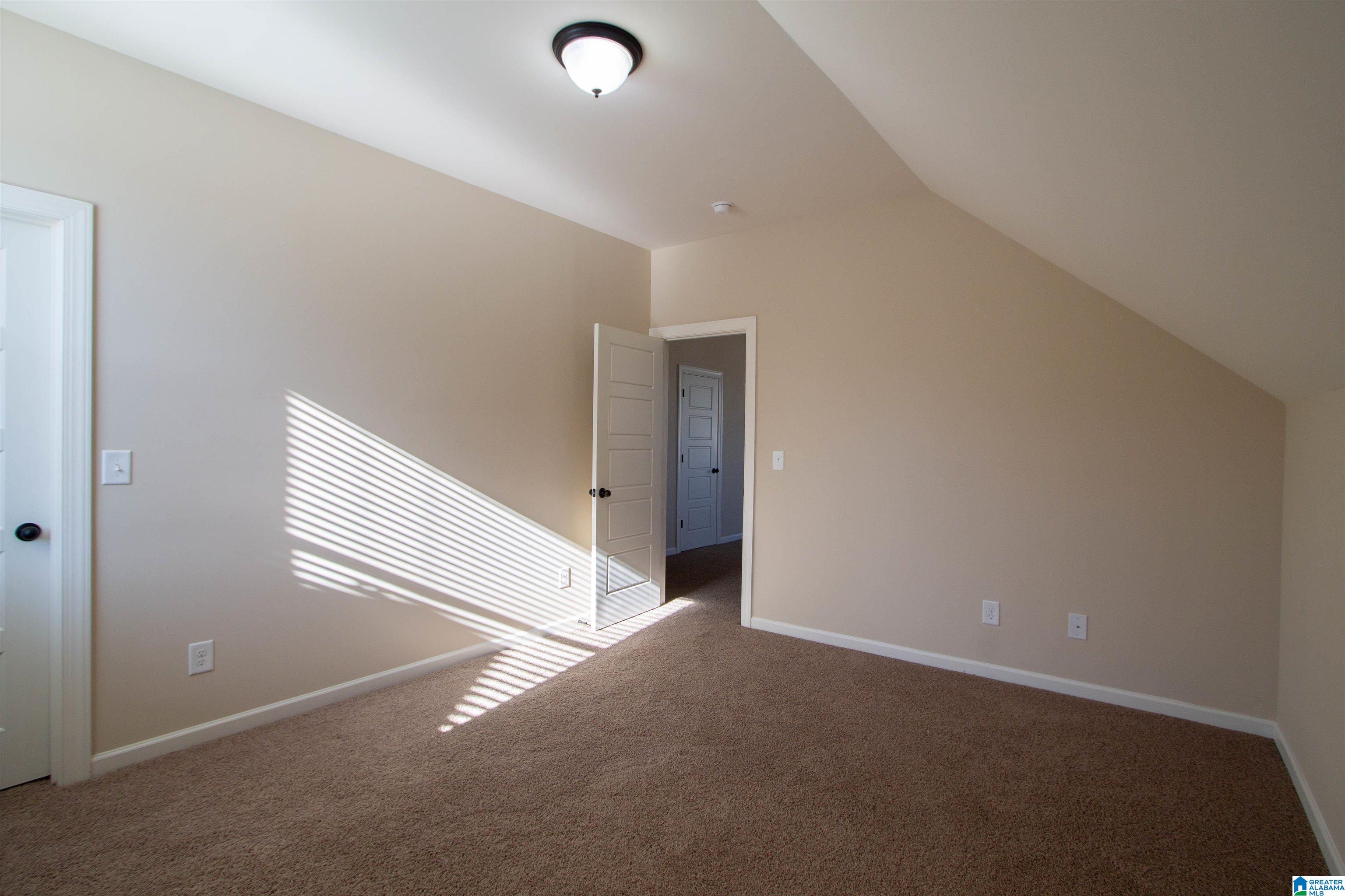 4550 Brookshire Loop Bessemer, AL 35022 - Photo 29 of 40