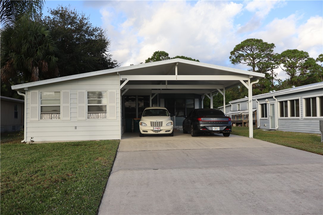 1020 Sebastian Road Barefoot Bay, FL 32976 - Photo 1 of 31 Gallery Image 1