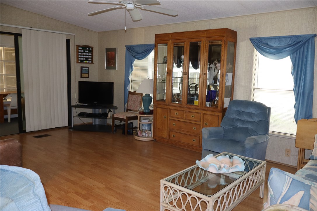 1020 Sebastian Road Barefoot Bay, FL 32976 - Photo 17 of 31 Gallery Image 17