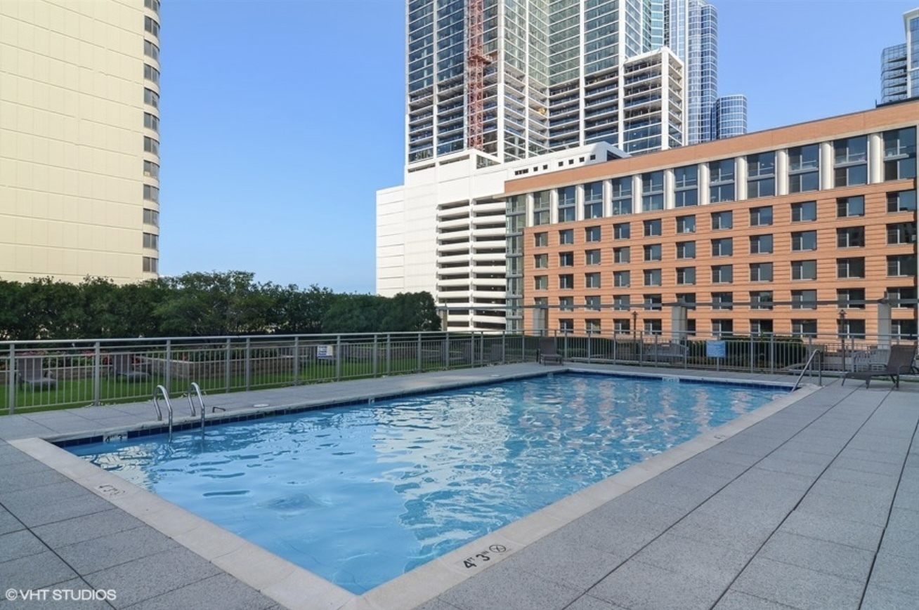 1250 South Michigan Avenue, Unit 1400 Chicago, IL 60605 - Photo 19 of 20