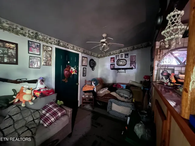 $250,000 | 119 Wagon Hollow Road, Middlesboro, KY 40965