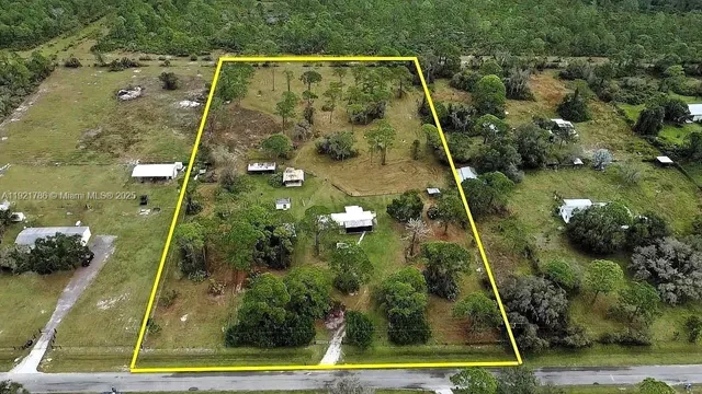 $320,000 | 12650 Northeast 26th Avenue, Okeechobee, FL 34972