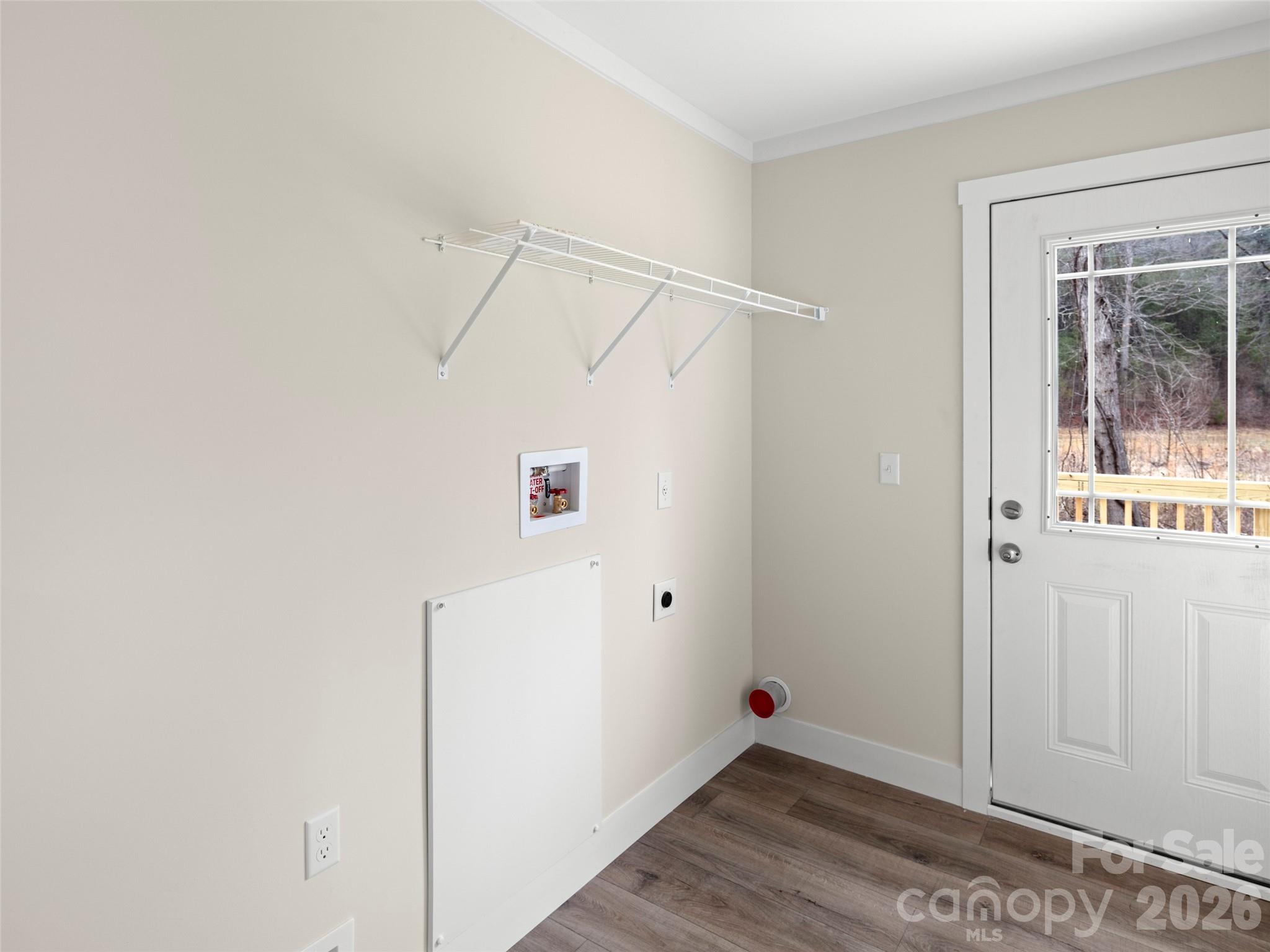 2095 Emmas Grove Road Fairview, NC 28730 - Photo 19 of 24 a view of small space