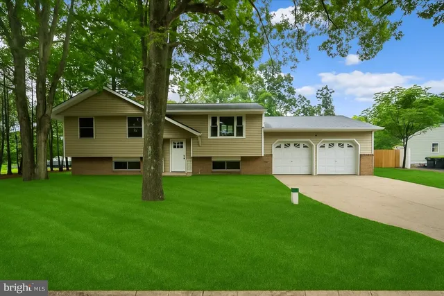 $524,000 | 470 East Taunton Avenue, West Berlin, NJ 08091