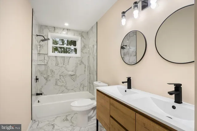 $524,000 | 470 East Taunton Avenue, West Berlin, NJ 08091