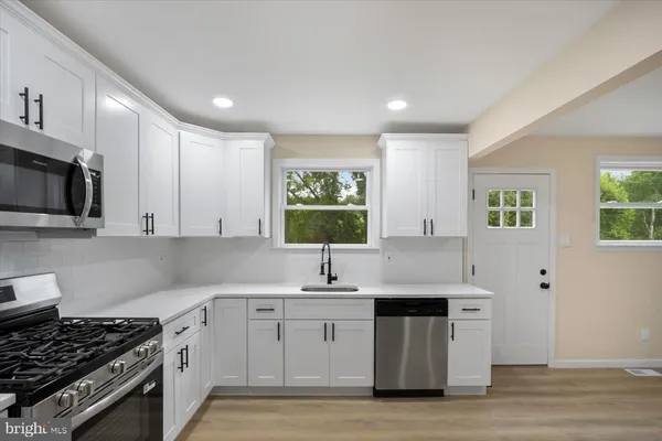 $515,000 | 470 East Taunton Avenue, West Berlin, NJ 08091