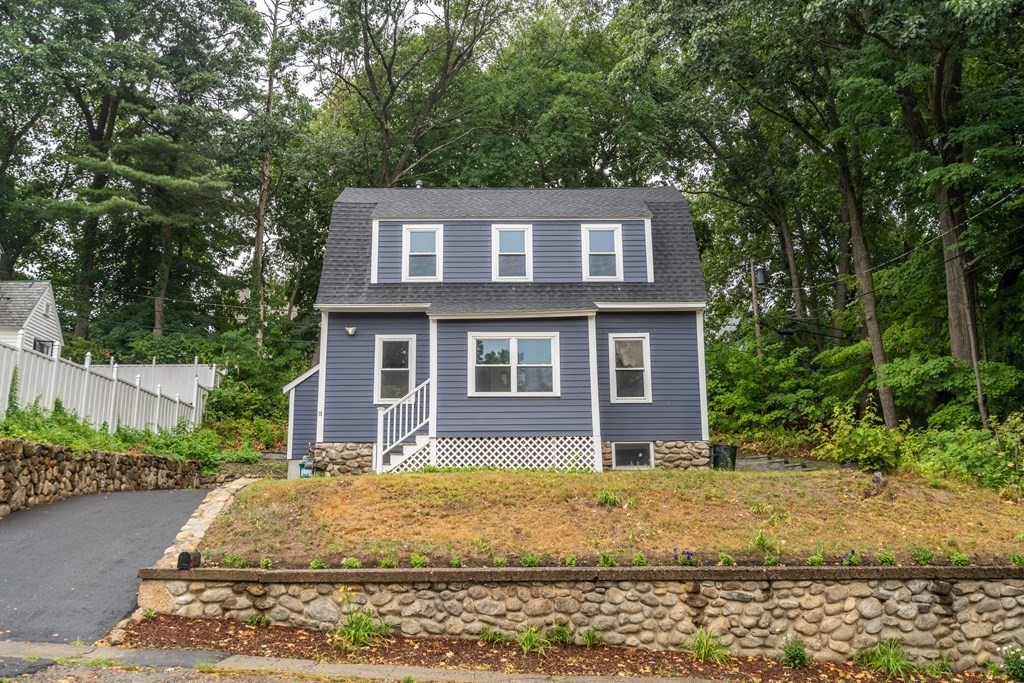 38 Indian Hill Road Worcester, MA 01606 - Photo 1 of 33 Gallery Image 1