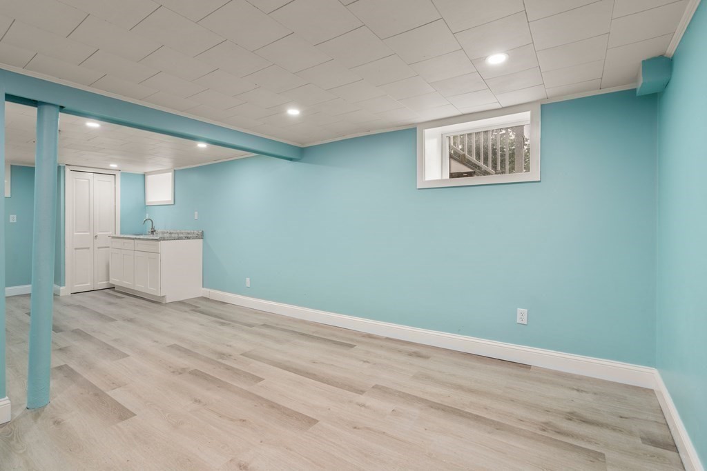 38 Indian Hill Road Worcester, MA 01606 - Photo 21 of 33 Gallery Image 21
