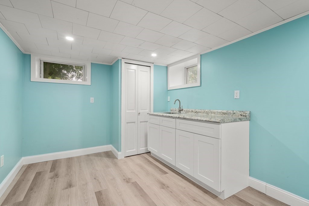38 Indian Hill Road Worcester, MA 01606 - Photo 23 of 33 Gallery Image 23