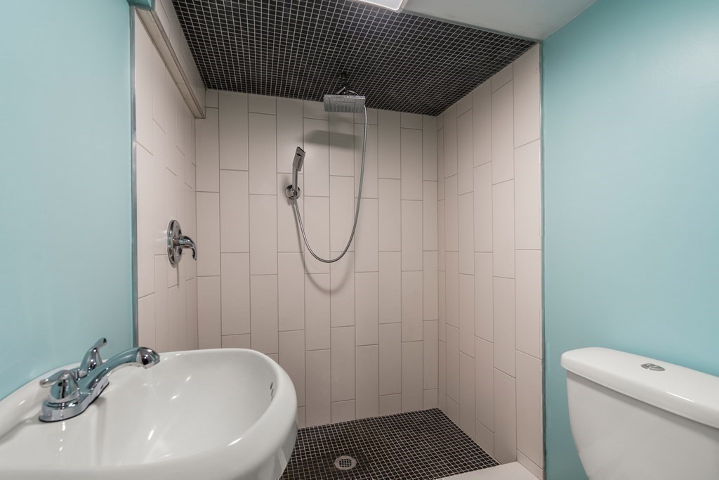 38 Indian Hill Road Worcester, MA 01606 - Photo 27 of 33 Gallery Image 27