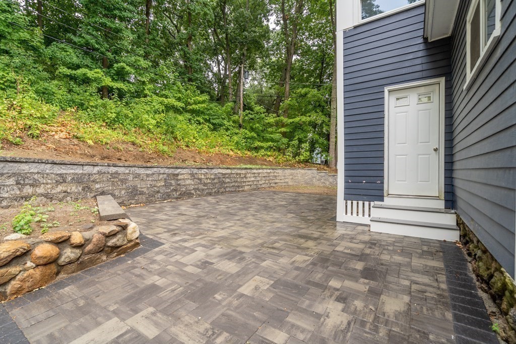 38 Indian Hill Road Worcester, MA 01606 - Photo 30 of 33 Gallery Image 30