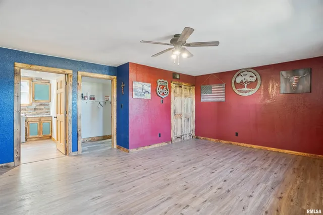 $489,900 | 1374 290th Avenue, Charlotte, IA 52731