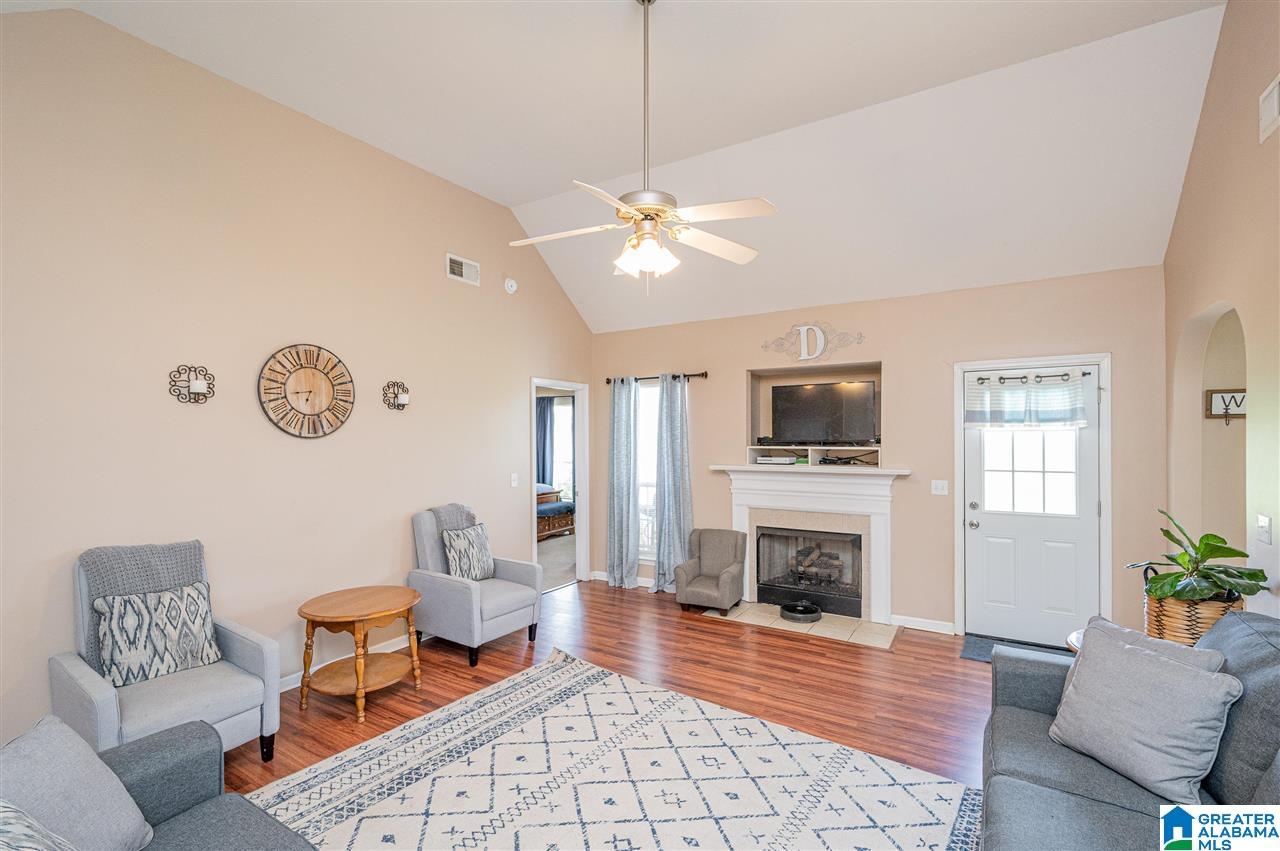 117 Ashby Street Calera, AL 35040 - Photo 8 of 37