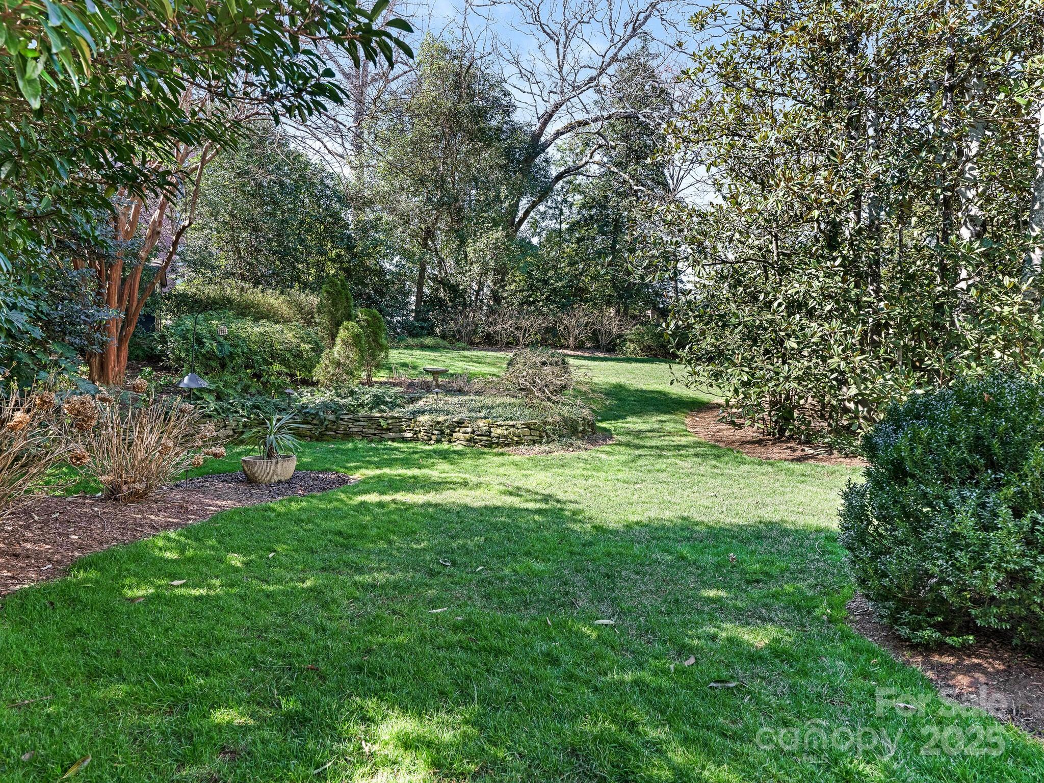 1136 Bolling Road Charlotte, NC 28207 - Photo 31 of 35 Gallery Image 31