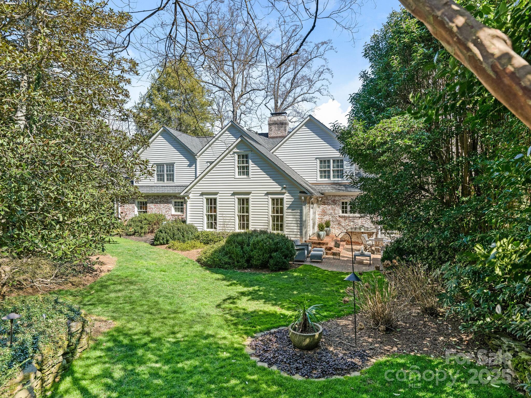 1136 Bolling Road Charlotte, NC 28207 - Photo 32 of 35 Gallery Image 32