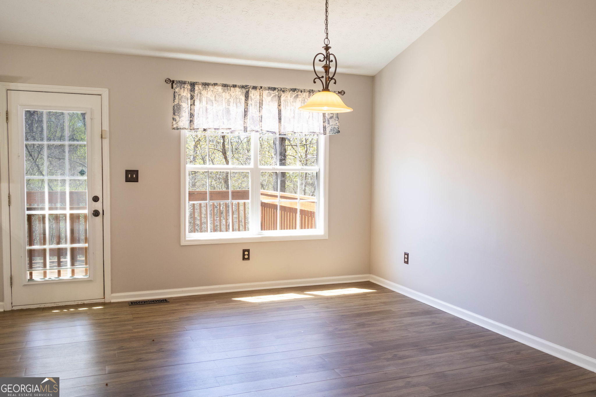 5758 Riley Farm Road Lula, GA 30554 - Photo 34 of 71