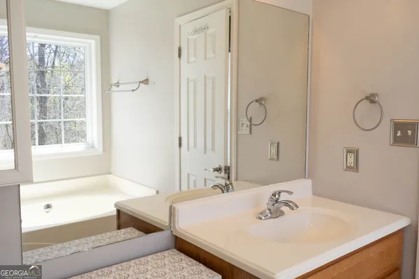 $359,900 | 5758 Riley Farm Road, Lula, GA 30554