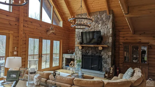 $10,000 | 292 Van Etten Road, Prattsville, NY 12468