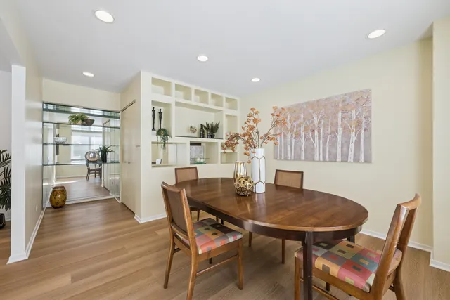 $349,000 | 3030 Pheasant Creek Drive, Unit 102, Northbrook, IL 60062