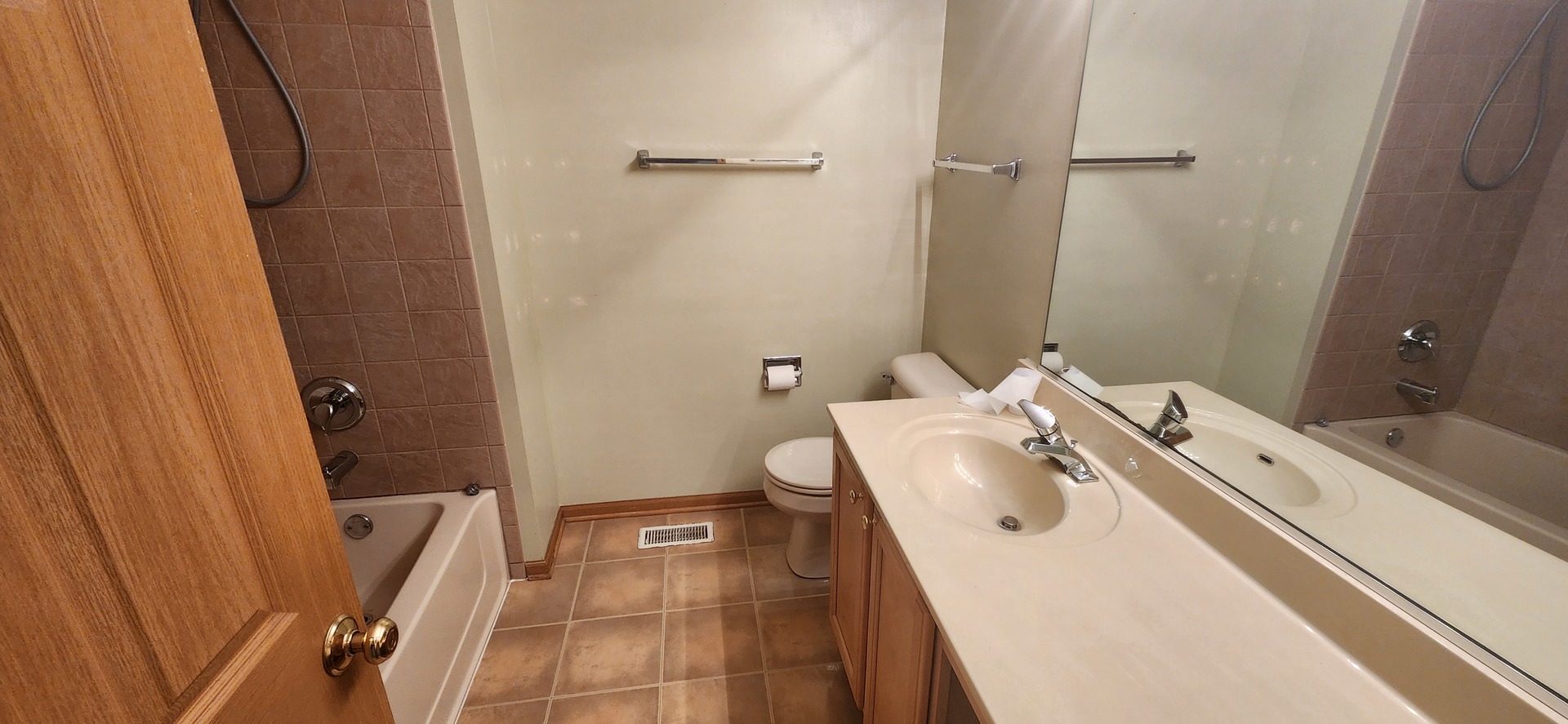 2435 Golf Ridge Circle, Unit 2435 Naperville, IL 60563 - Photo 17 of 20