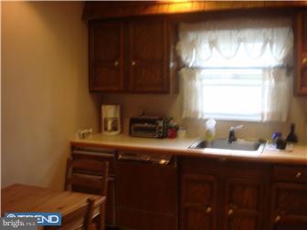 127 Tree Street Philadelphia, PA 19148 - Photo 3 of 7 Gallery Image 3