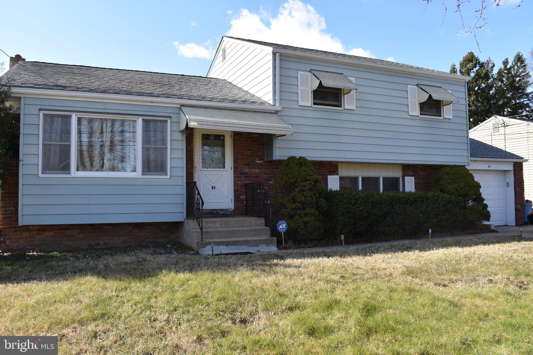 51 Hempstead Road Hamilton, NJ 08610 - Photo 3 of 36 Gallery Image 3