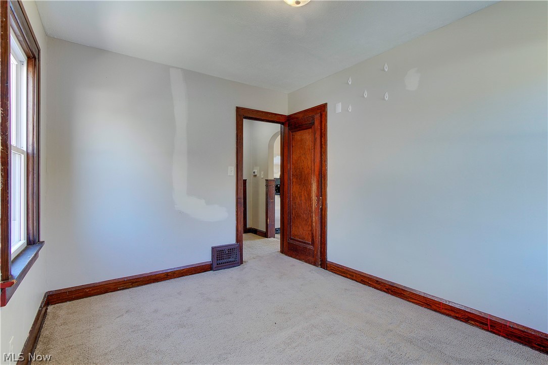 4507 7th Street Northwest Canton, OH 44708 - Photo 16 of 34