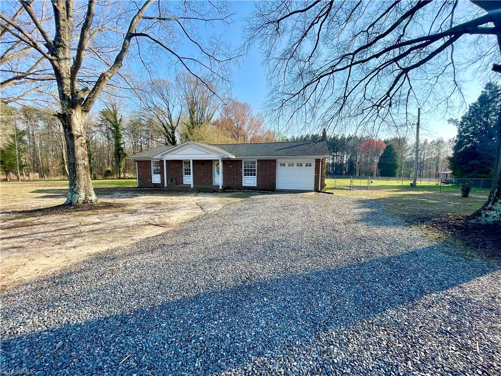 2340 Settle Bridge Road Stoneville, NC 27048 - Photo 23 of 27 Gallery Image 23